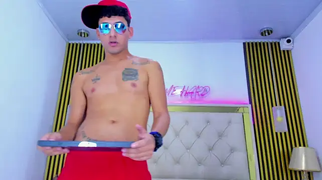 Show de webcam de McKinley_Snake