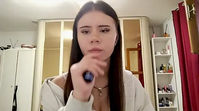 צ'אט XXX בשידור חי של AnnieQute