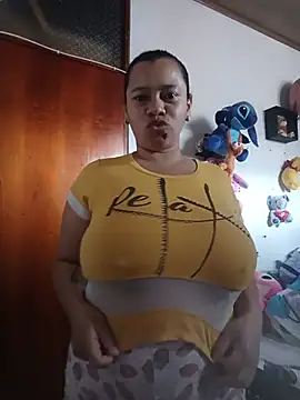 Chat +18 de Hannaa_watsoon ao vivo