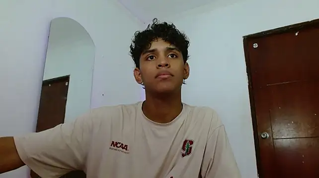 tommy_joyer_'s Webcam Show