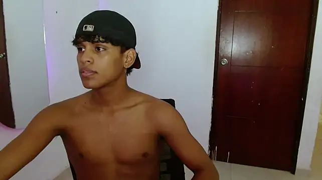 Show de tommy_joyer_ na webcam