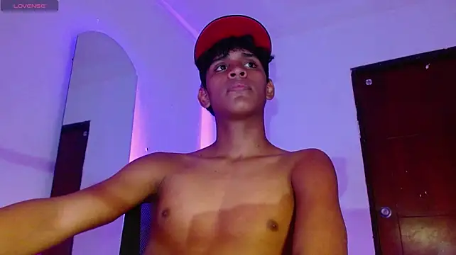 tommy_joyer_'s Webcam Show