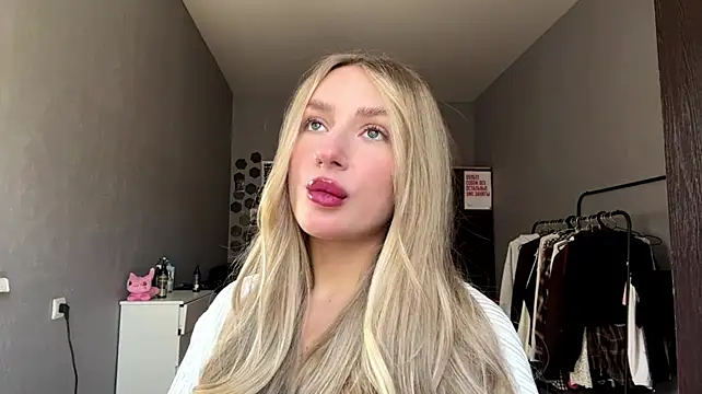 TericaEllermannn Webbikameraesitys