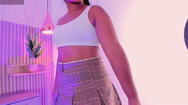 JadehMontana Webcam Show