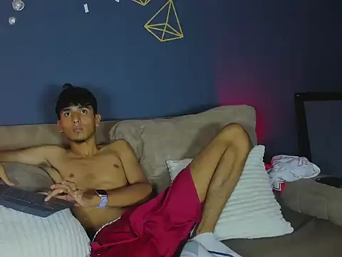 liam_fox0 Webcamshow
