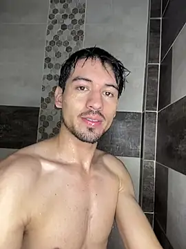 tu_king_david Show in webcam