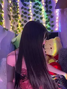 Show de Neftis_lyria na webcam