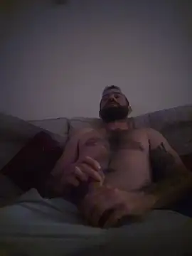 Flufferman1886 Pertunjukan Webcam