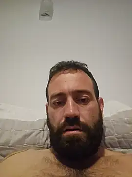 Flufferman1886 Show in webcam