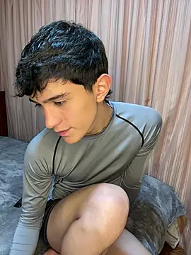 Bryanwild Adlı Modelin Web Kamerası Şovu