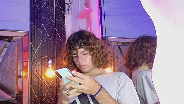 הופעת וובקאם של luxxo_xo
