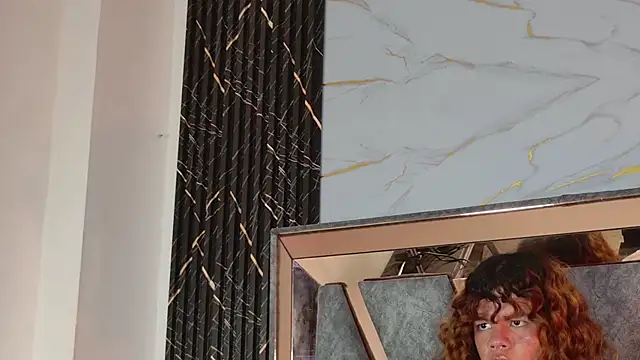 Webkamerová show luxxo_xo