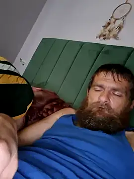 הופעת וובקאם של bam420bam