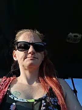 bam420bam Show in webcam