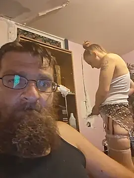 הופעת וובקאם של bam420bam