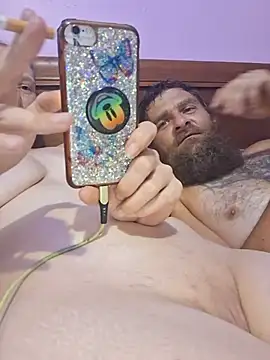 הופעת וובקאם של bam420bam