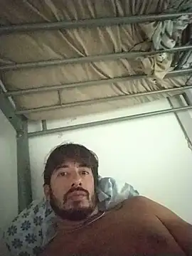 Georgeo33's Webcam Show