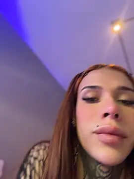 Callme_Godeesxx's Webcam Show