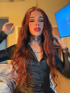 הופעת וובקאם של Callme_Godeesxx