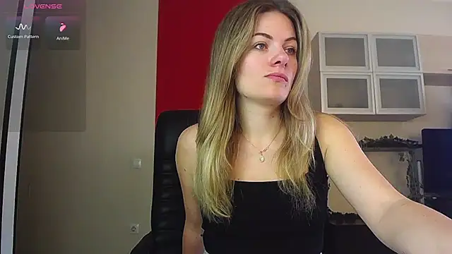 ladysabotage's Live Chat Room