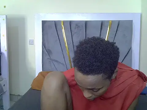 SexxyCherries Show Webcam
