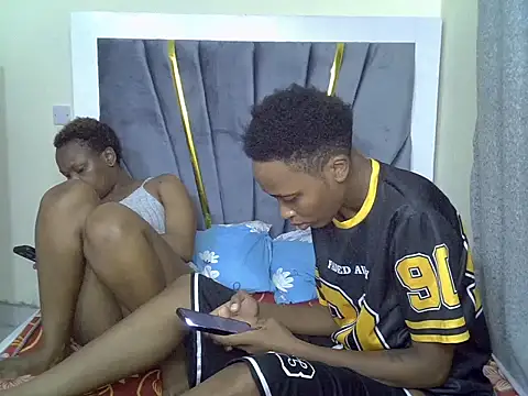 SexxyCherries Webcam show