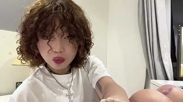 Chat XXX en directo de IleanaGoodfriend