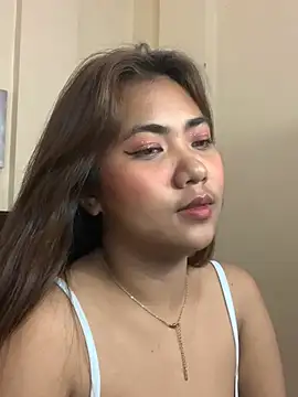YaraSmith Pertunjukan Webcam