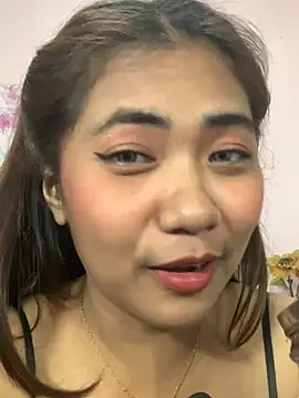 YaraSmith Pertunjukan Webcam