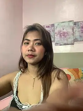 YaraSmith Pertunjukan Webcam