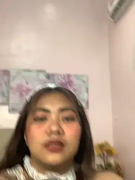YaraSmith Pertunjukan Webcam