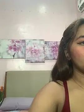 YaraSmith Pertunjukan Webcam