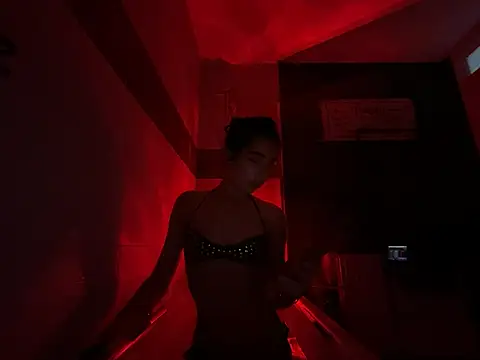 Addymae23 在線直播表演