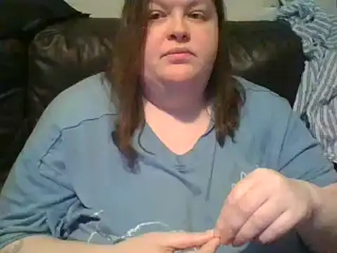 CurvyKirstiesX – webcam-show