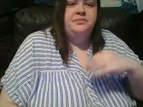 CurvyKirstiesX Webcam Show
