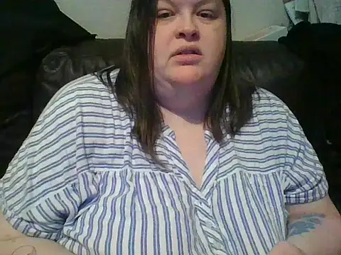 CurvyKirstiesXn Live XXX chat