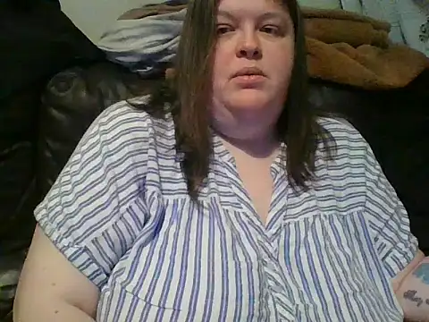 CurvyKirstiesX Webcam Show