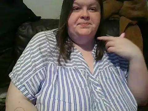 CurvyKirstiesX 现场XXX聊天