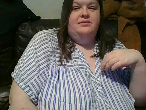 عرض كام CurvyKirstiesX