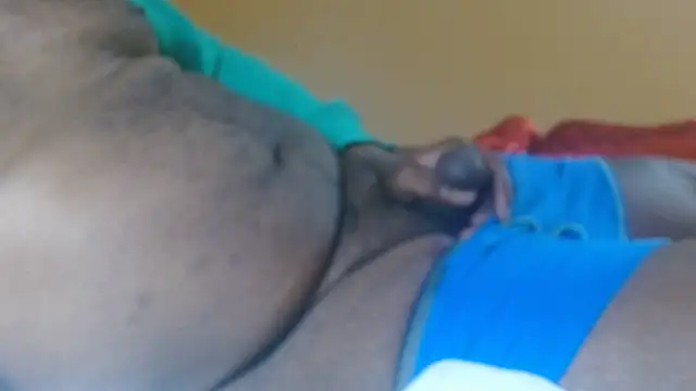 thr33strik3s – webcam-show