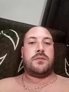 LeonR07 Show Webcam