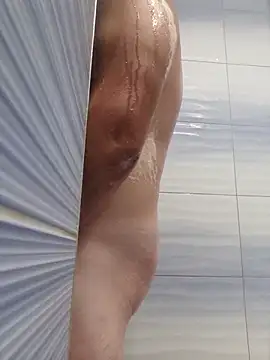 عرض كام LeonR07