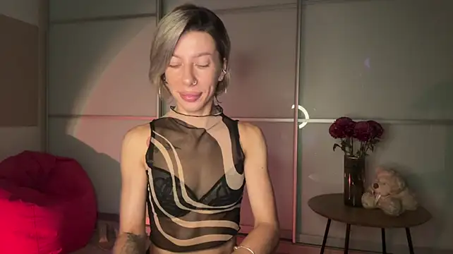 SirenAnn's Live XXX Chat