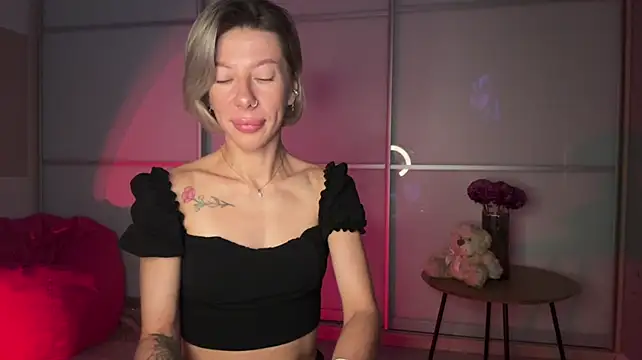 SirenAnn Live XXX-Chat