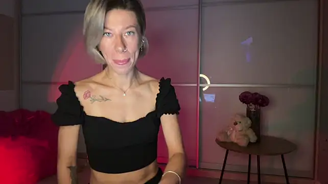 SirenAnn's Webcam Show