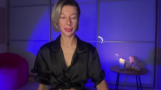 SirenAnn élő XXX-chatje