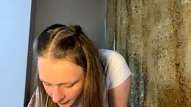 KarimaStubbe's Live XXX Chat
