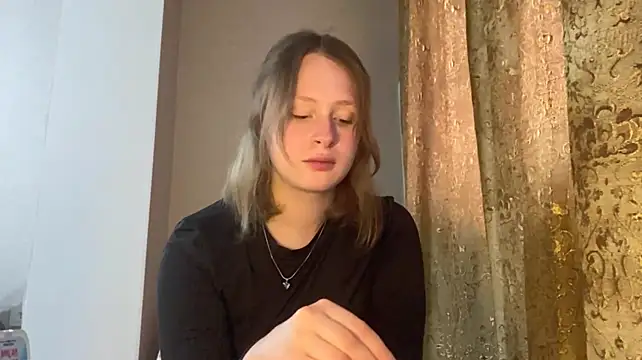 XXX chat uživo modela KarimaStubbe