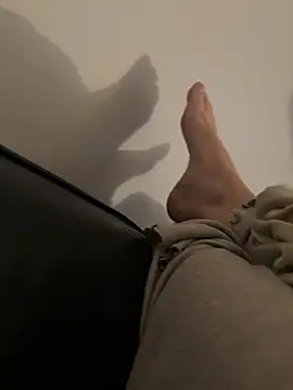 Sembang XXX Secara Langsung Meet_My_Feet-xox