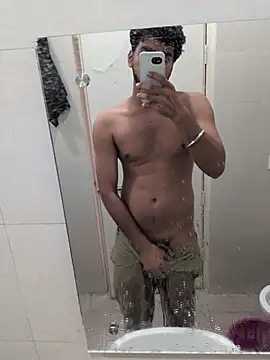 hornyguy9957 Pertunjukan Webcam